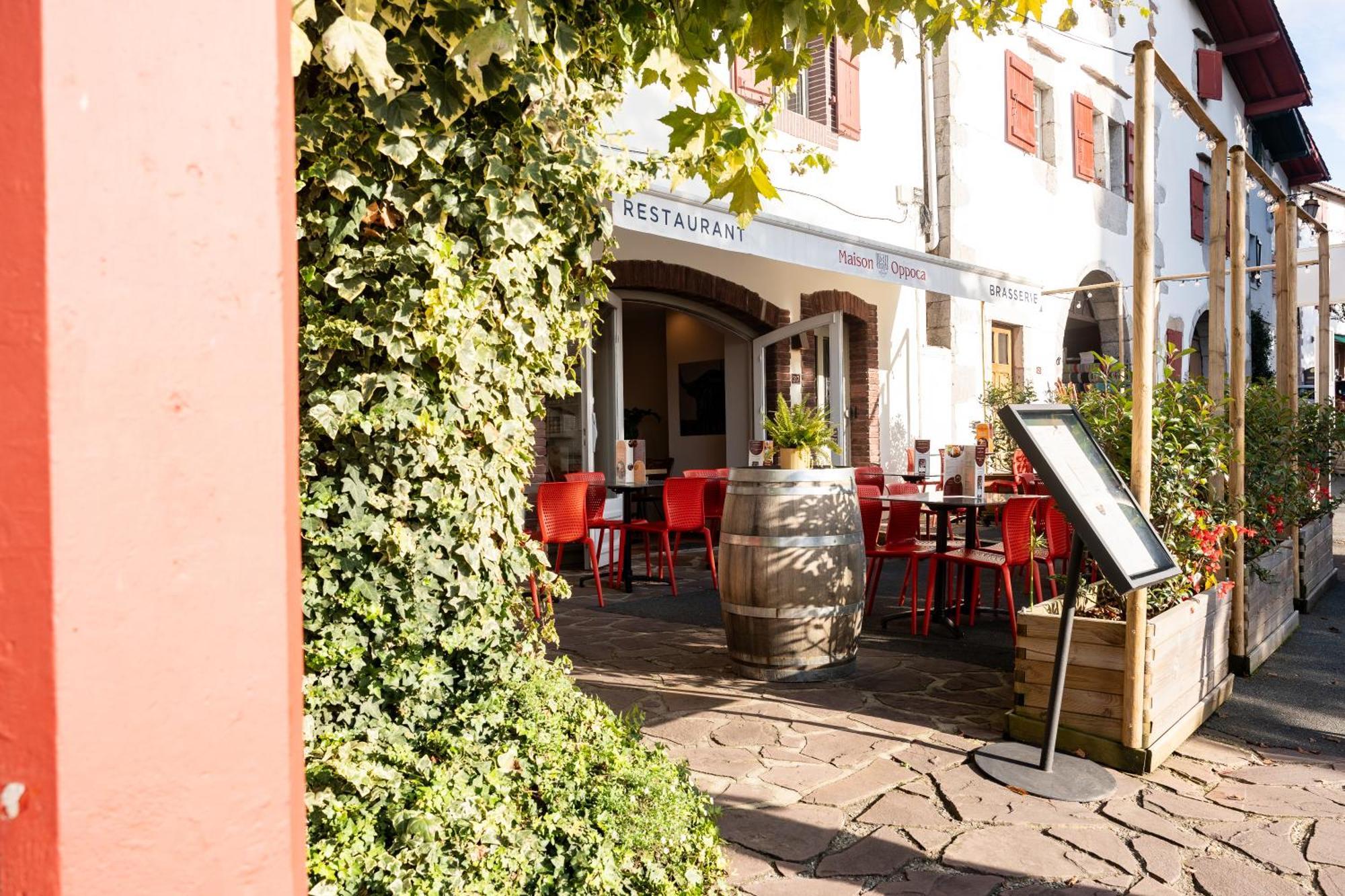 Restaurant & La Maison Oppoca Hotel Aïnhoa